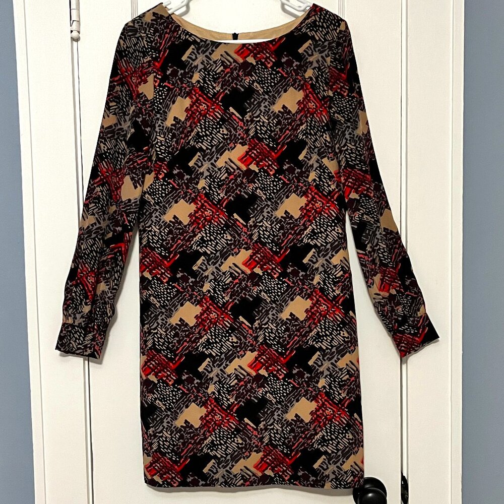 Trina Turk laurie mini dress size 4 100% silk long sleeve boat neck jigsaw plaid